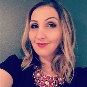 Meet your Posher, Kristine